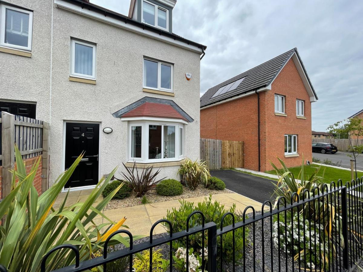 Newly Developed 3 Bedroom Home Glasgow Exterior foto